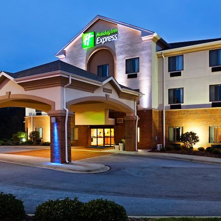 Holiday Inn Express Forest City, An Ihg Hotel Exteriör bild